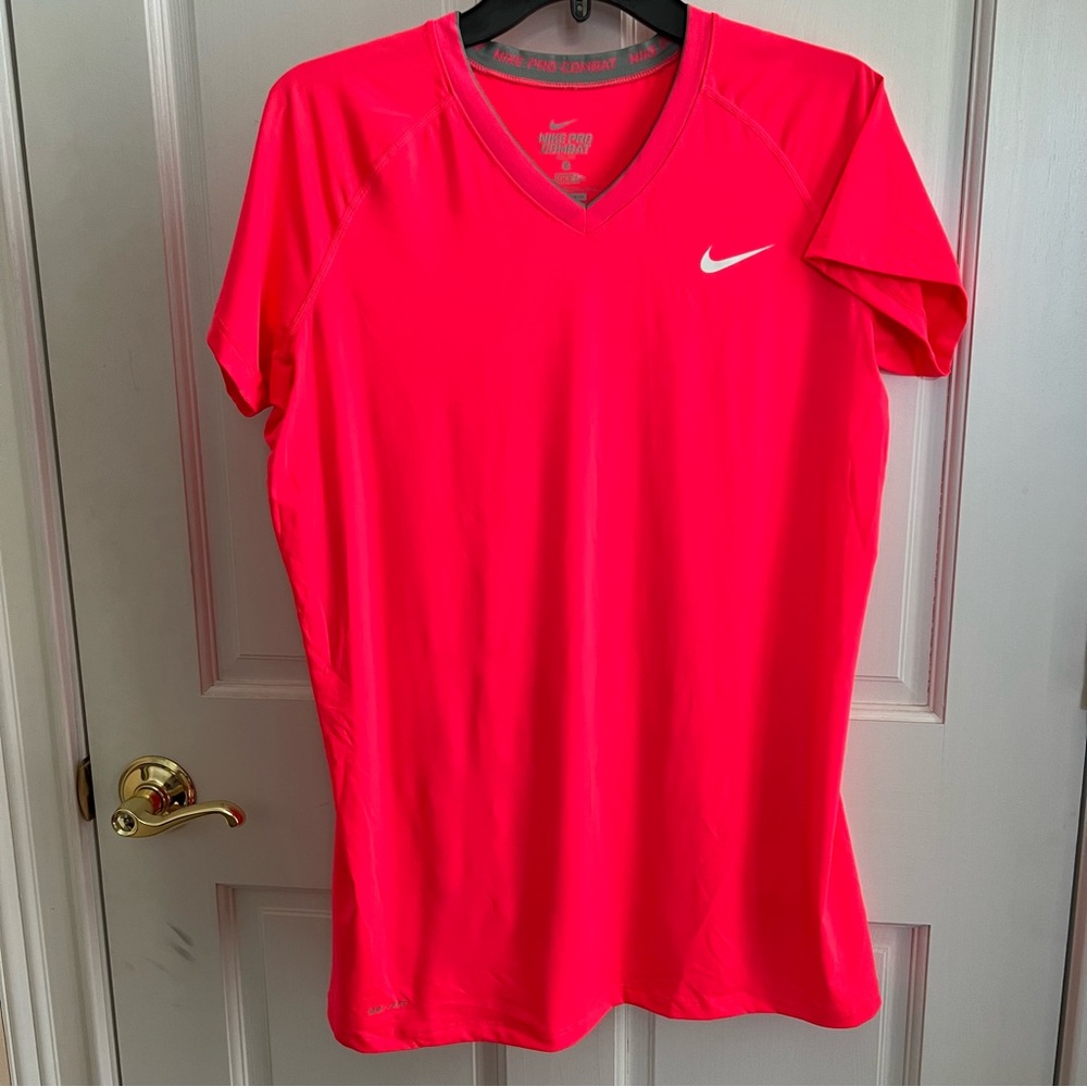 Womens NIKE PRO COMBAT V-Neck Fitted Dri-Fit Top Size XL EUC